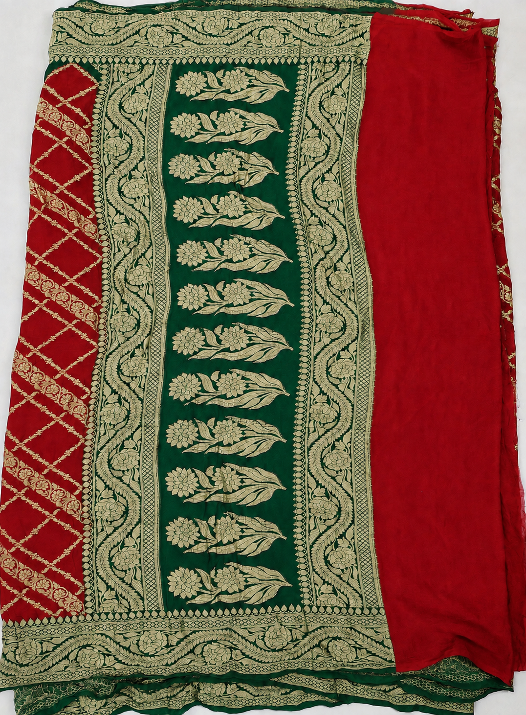 Classic Red contrast with Deep Green- Pure Khaddi Chiffon Georgette Silk Banarasi Saree